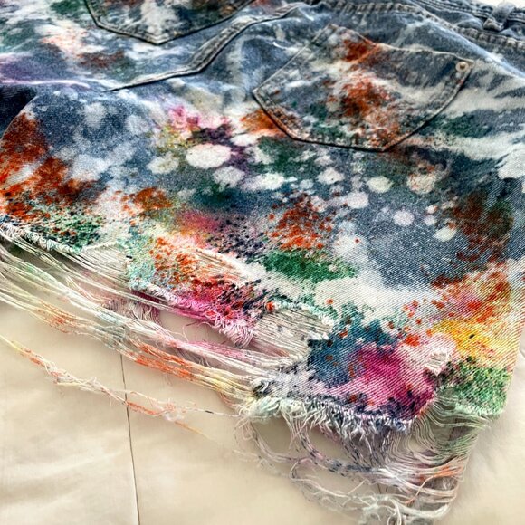 Distressed High Waisted Denim Shorts with Bold Color Splatters Size 8 - Picture 9 of 10